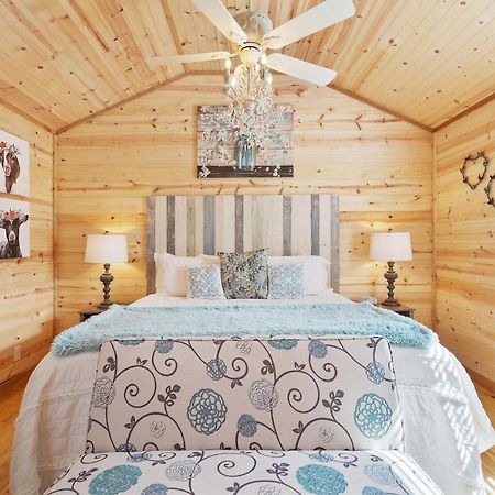 弗雷德里克斯堡 Charming Casita Right On Main St!酒店 外观 照片